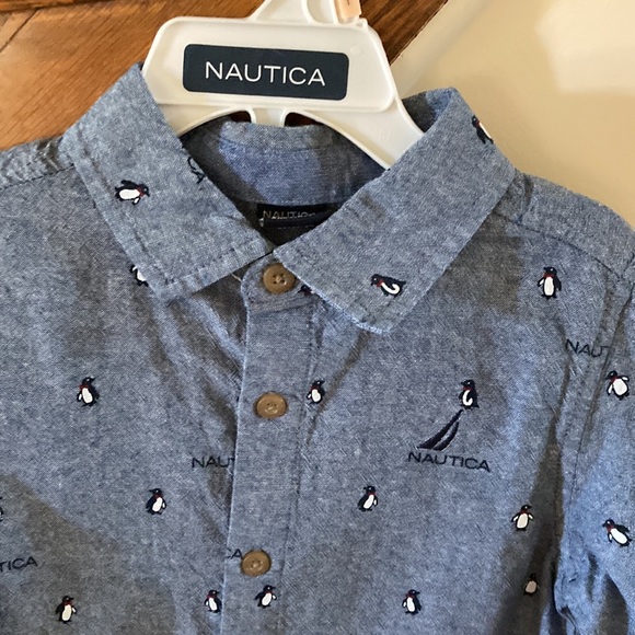 Nautical Brand Size 2T Boys Navy Blue Jeans Button Down Shirt NWT - Picture 2 of 5